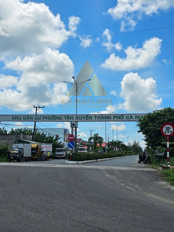 Đất nền 100m² đường số 9, phường Tân Xuyên, Cà Mau - Sổ đỏ chính chủ, thổ cư 100%!