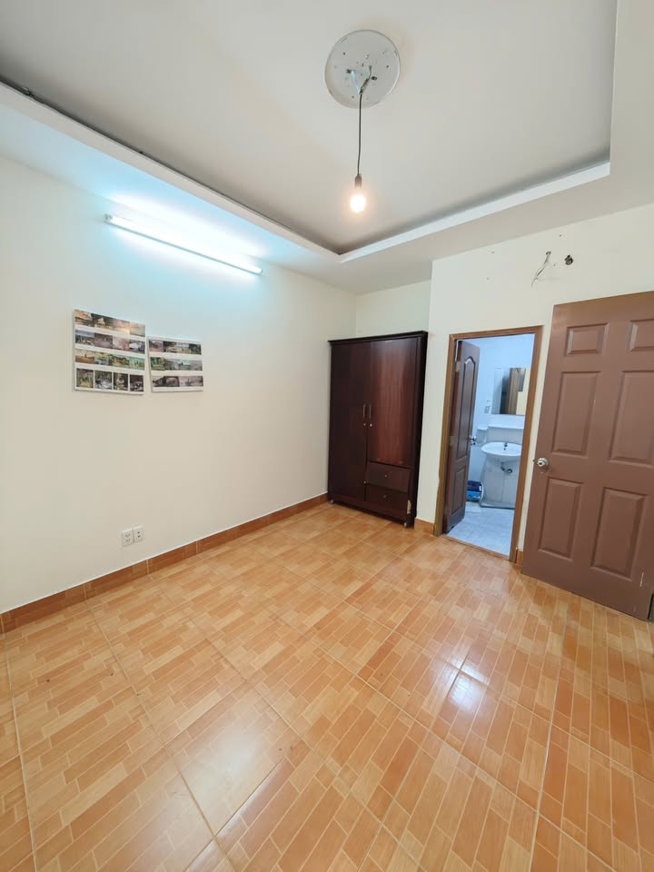 Chung cư Điện Lực quận 6 96m² giá 2.5 tỷ - Tầng cao thoáng mát!