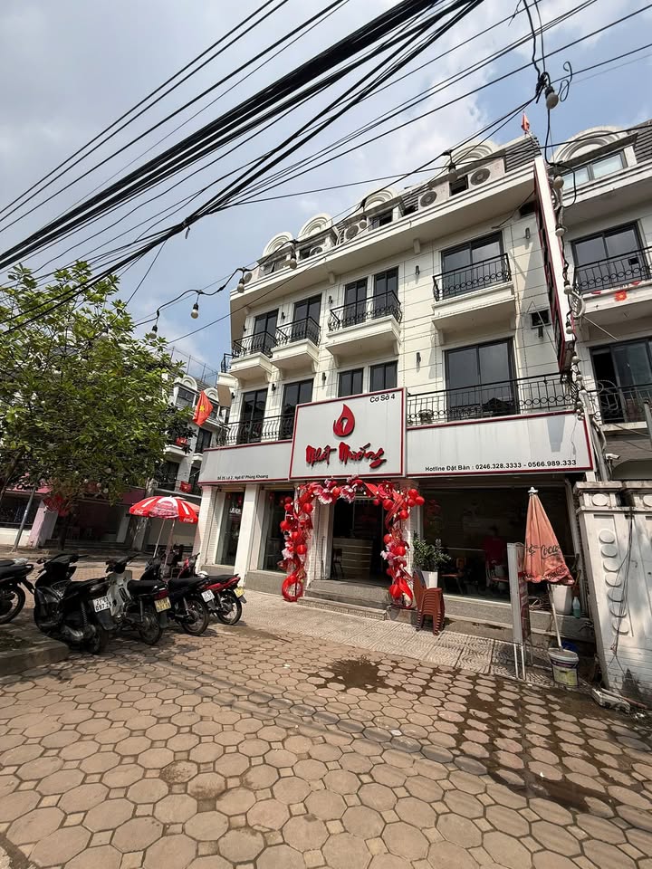 Townhouse Nam Thắng, Nguyễn Văn Lộc 80m² giá 21.5 tỷ - Đầu tư sinh lời cao!