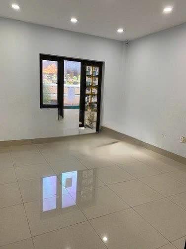 Nhà mặt tiền cho thuê tại Phú Nhuận 120m² giá 35 triệu - Đầu tư kinh doanh sinh lời!