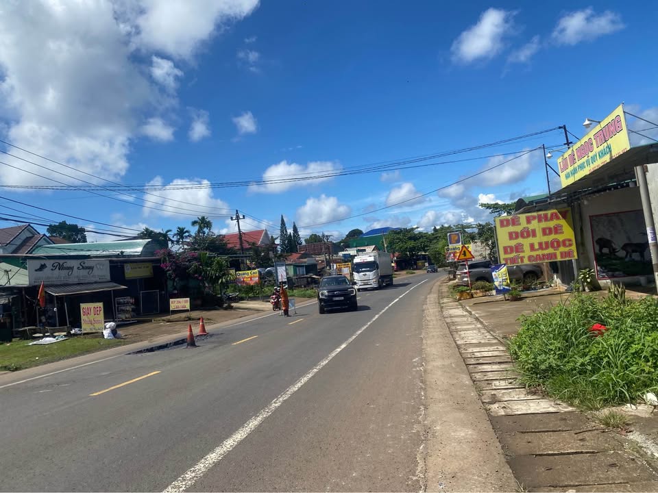 Đất thổ cư Quốc Lộ 14, Tuy Đức 290m² giá 1.28 tỷ - Tiềm năng kinh doanh lớn!