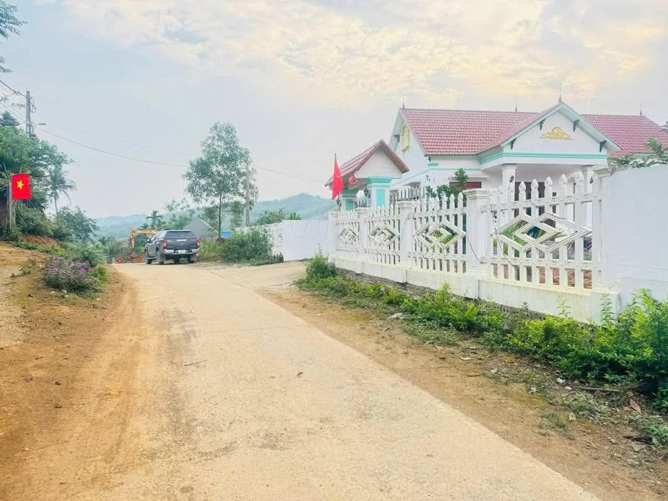 Đất nền Cẩm Tâm Cẩm Thủy 305m² - Sổ đỏ thổ cư 100%