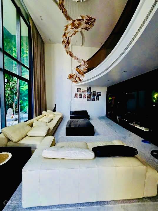 Penthouse Dreamland Bonanza Cầu Giấy 300m² giá 25 tỷ - Đẳng cấp vượt trội!