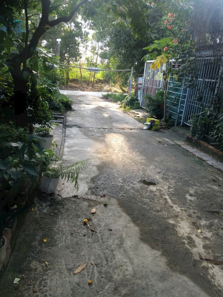 Đất Vĩnh Thái Nha Trang 75m² giá 550 triệu - Mặt tiền thoáng đãng, thương lượng nhẹ!