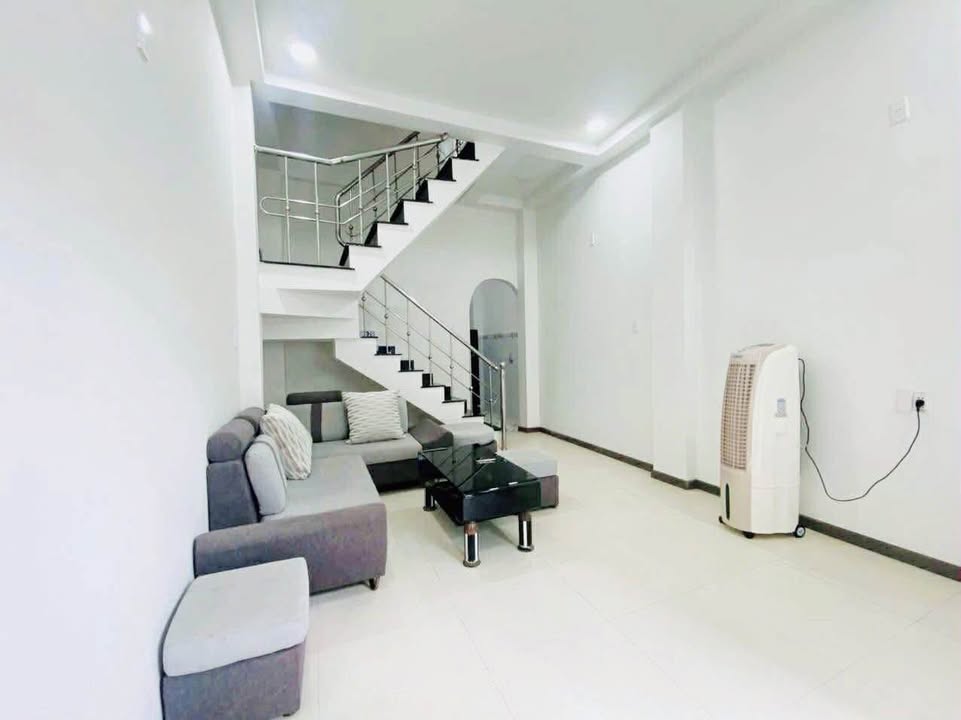 Nhà 2 tầng Kiệt 358 Phan Châu Trinh, 45m² giá 3,25 tỷ - Sẵn sàng vào ở ngay!