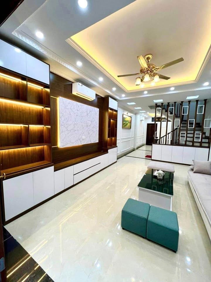 Nhà cho thuê Khương Đình, Thanh Xuân 40m² giá 9 triệu - Phù hợp cho hộ gia đình và kinh doanh online!