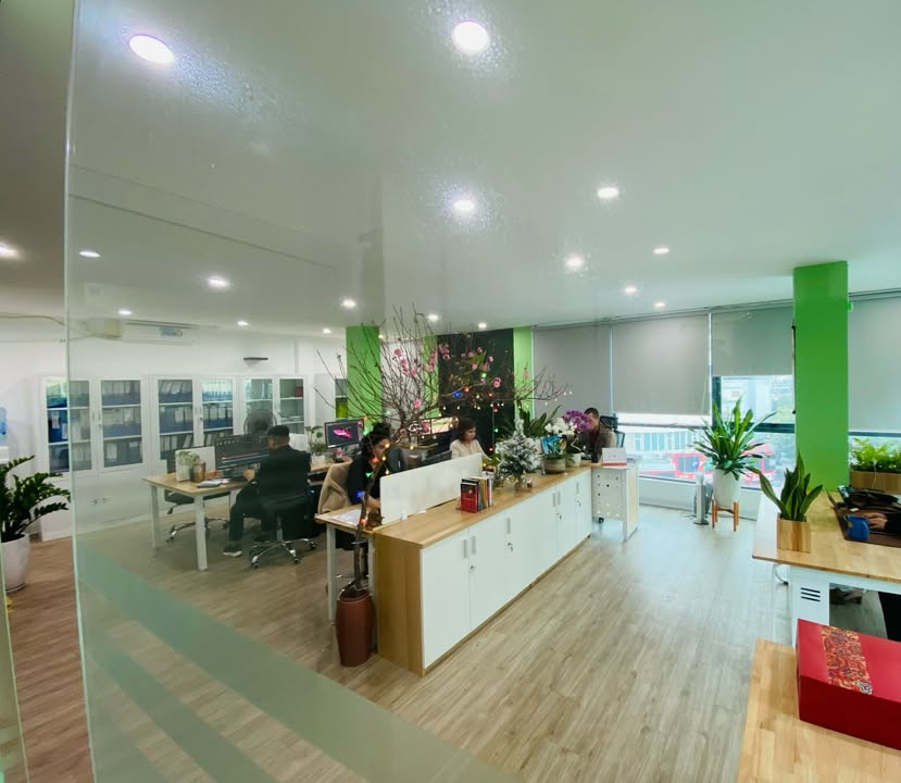 Văn phòng cho thuê tại Lê Văn Lương, Thanh Xuân - Diện tích 75m² chỉ 11 triệu/tháng!