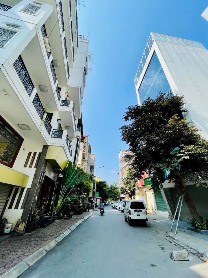 Bán đất mặt phố Đồng Cổ, Thụy Khuê 68m² giá 18.5 tỷ - Cơ hội đầu tư vàng!