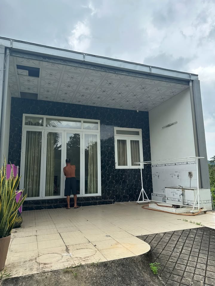 Nhà cho thuê tại Cây Thông Ngoài – Phú Quốc 4 phòng ngủ giá 6 triệu - Dọn vào ở ngay!