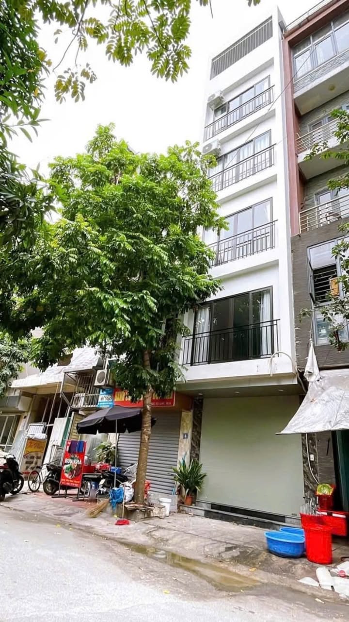 Cho thuê nhà nguyên căn Văn La - Hà Đông 50m² giá 15 triệu - Thiết kế hiện đại, tiện nghi đầy đủ!