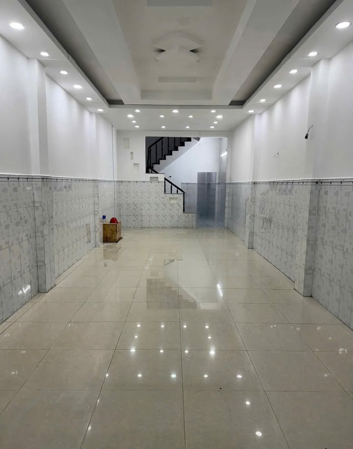Nhà mặt tiền cho thuê tại Hiệp Thành, Quận 12 - Giá 18 triệu/tháng, phù hợp kinh doanh!