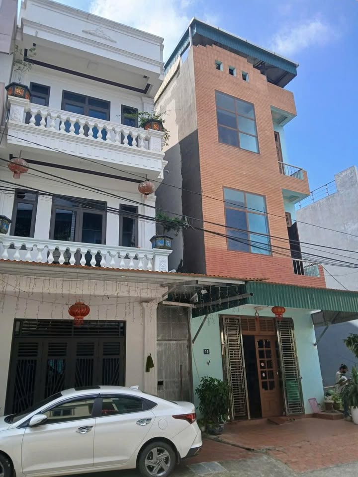 Nhà 3 tầng Nông Trang, Việt Trì 78m² - Thiết kế hiện đại, giá tốt!