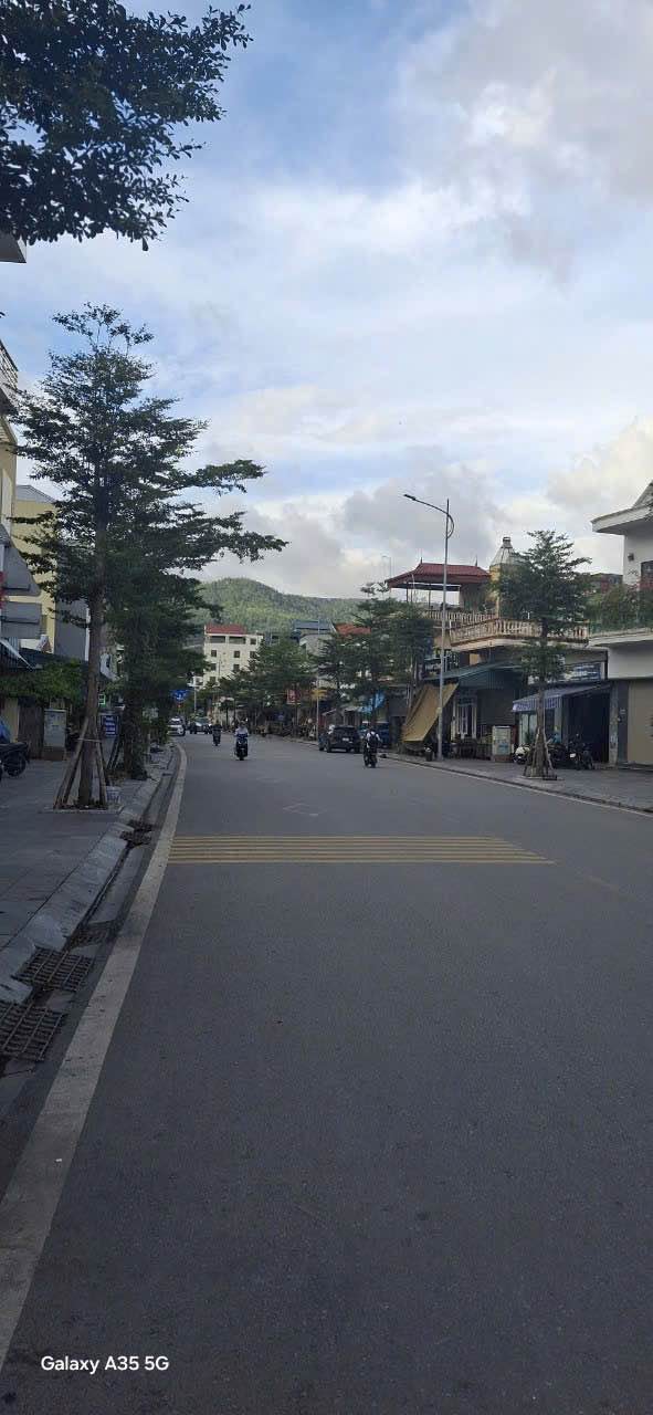 Đất nền Tây Bến Do Cẩm Phả 76.5m² giá 2 tỷ - Vị trí đắc địa gần bãi tắm