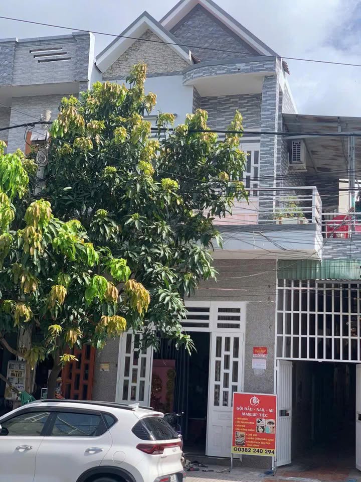 Dãy trọ 6 phòng KDC Việt Sing 150m² giá 5 tỷ - Thu nhập cao 14 triệu/tháng!