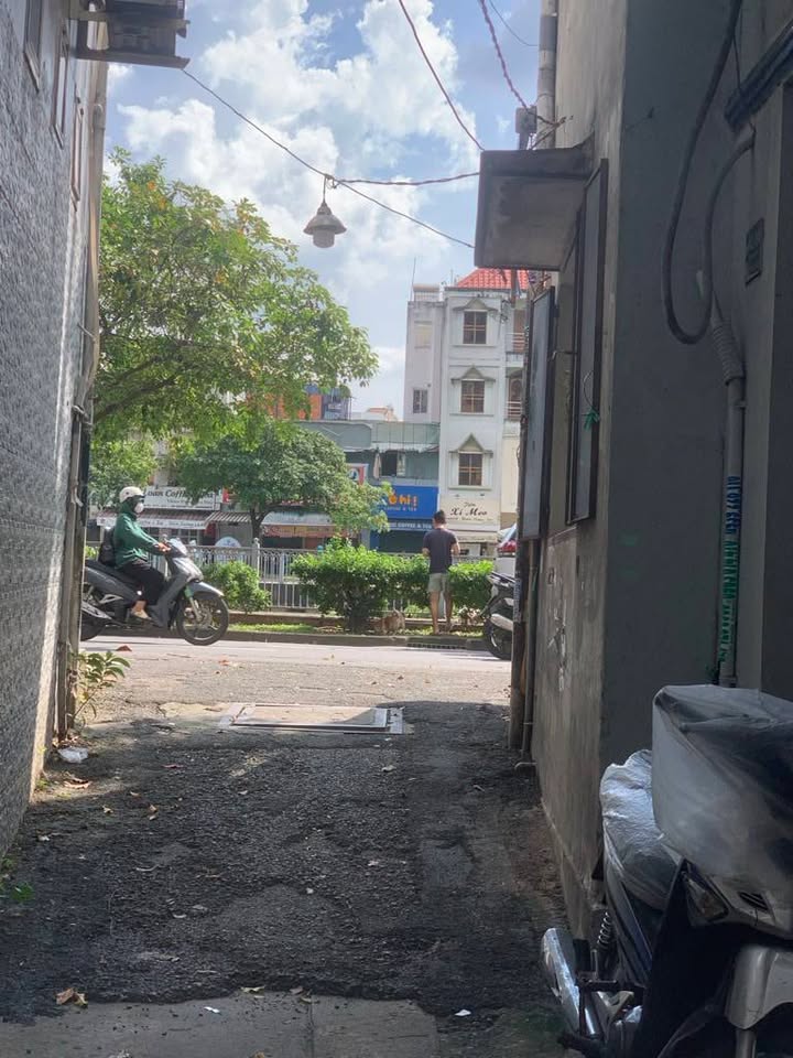 Nhà đẹp quận 3 - Lê Văn Sỹ 30.6m² giá 5.9 tỷ - Pháp lý rõ ràng!