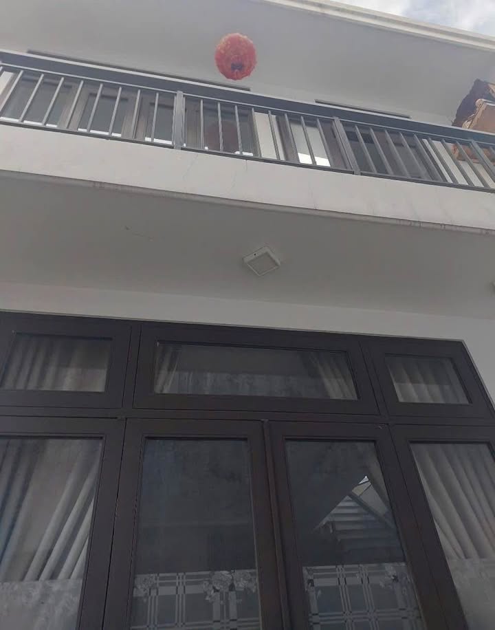 Nhà 2 tầng Tô Hiệu 89m² giá 3.39 tỷ - Sổ hồng chính chủ, ô tô vào tận nhà!