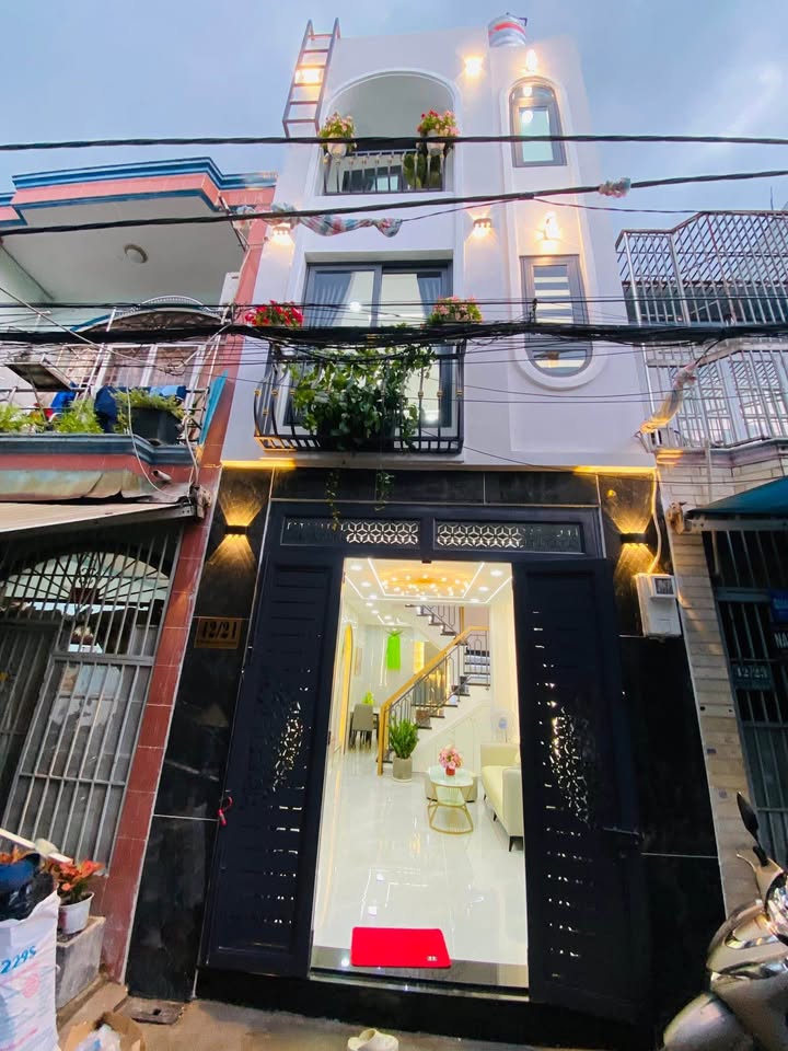 Nhà phố Trần Thánh Tông Tân Sơn 26m² giá 4.68 tỷ - Khu vực yên tĩnh, tiện nghi!