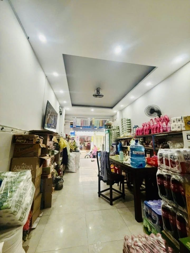 Nhà đẹp Dương Bá Trạc, Quận 8, 58m² giá 13.5 tỷ - Sẵn sàng vào ở ngay!