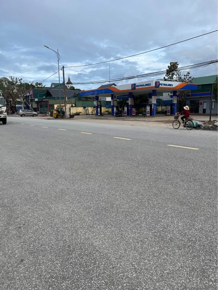 Đất kinh doanh mặt tiền đường Vũ Quang 104.4m² giá 6.5 tỷ - Đầu tư sinh lời ngay!