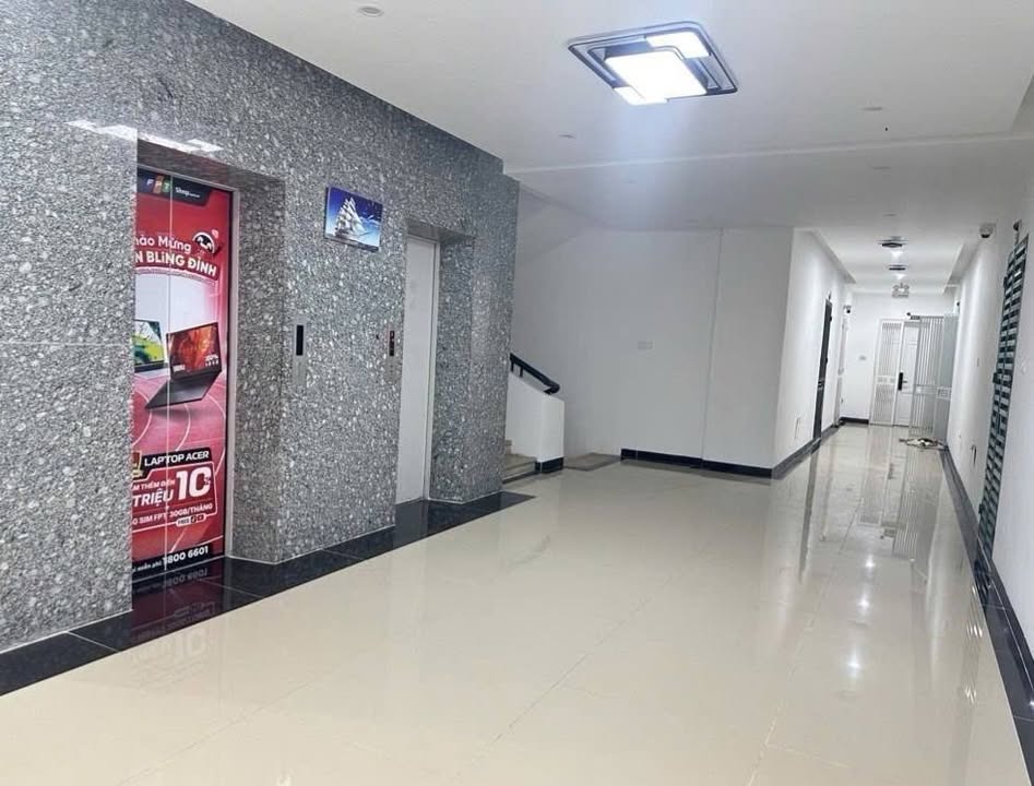 Chung cư Nam Trung Yên Cầu Giấy 50m² giá 4.25 tỷ - Lô góc trung tâm