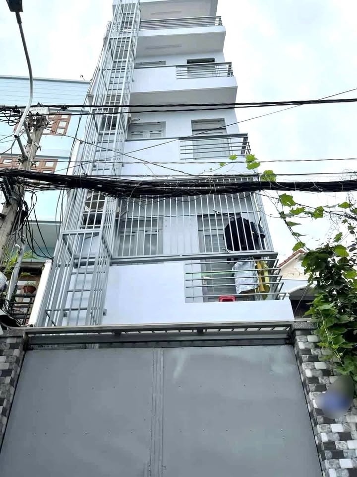 Căn hộ dịch vụ 5 tầng tại Linh Tây, Thủ Đức - 7 tỷ, dòng tiền ổn định!