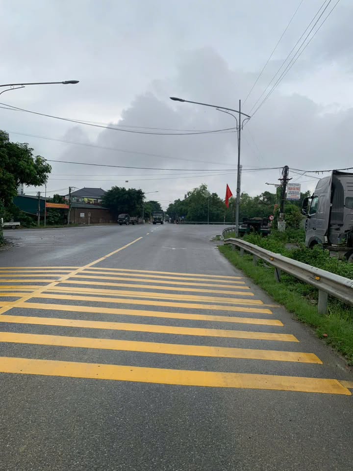 Kho xưởng mới bán tại Kim Bình, 1111m² - Tiện ích đầy đủ, giá thỏa thuận!