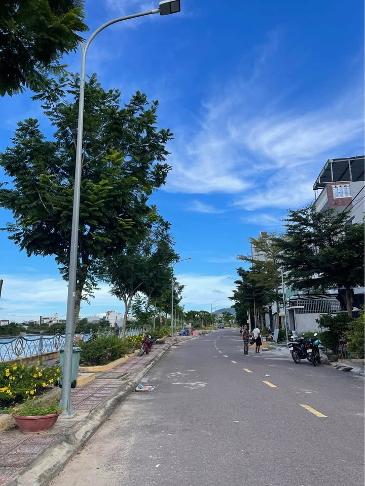 Đất nền phường Nhơn Bình, Quy Nhơn 80m² giá 3.4 tỷ - View sông tuyệt đẹp!