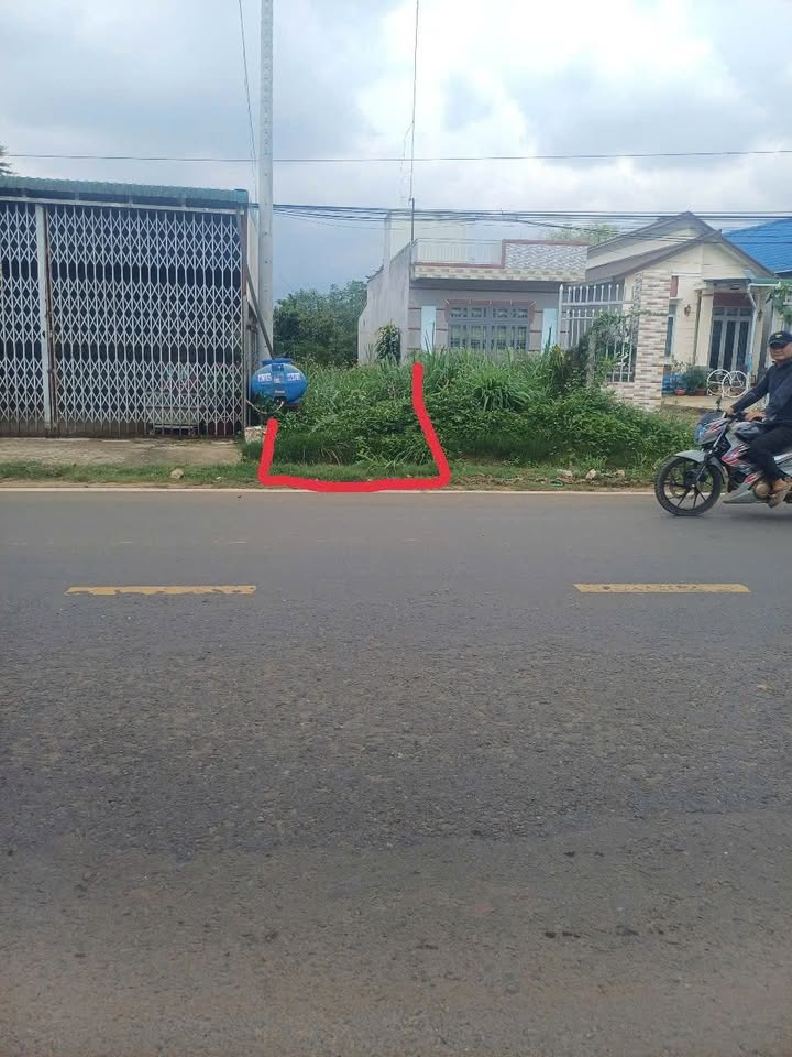 Đất thổ cư 260m² mặt tiền Trần Hưng Đạo, Xuyên Mộc - Giá chỉ 2.6 tỷ!