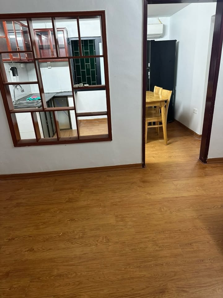 Căn hộ cho thuê nhà A8 Nghĩa Tân Cầu Giấy 60m² - Full đồ, giá chỉ 6.5 triệu