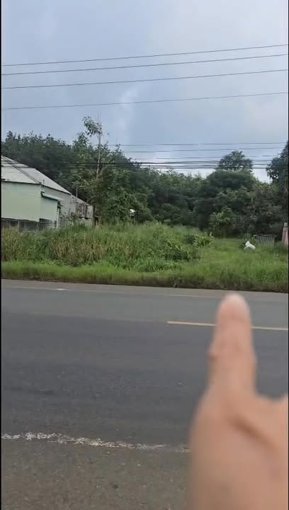 Đất thổ cư 400m² mặt tiền Quốc lộ 14 Phú Riềng - Giá chỉ 1.8 tỷ!