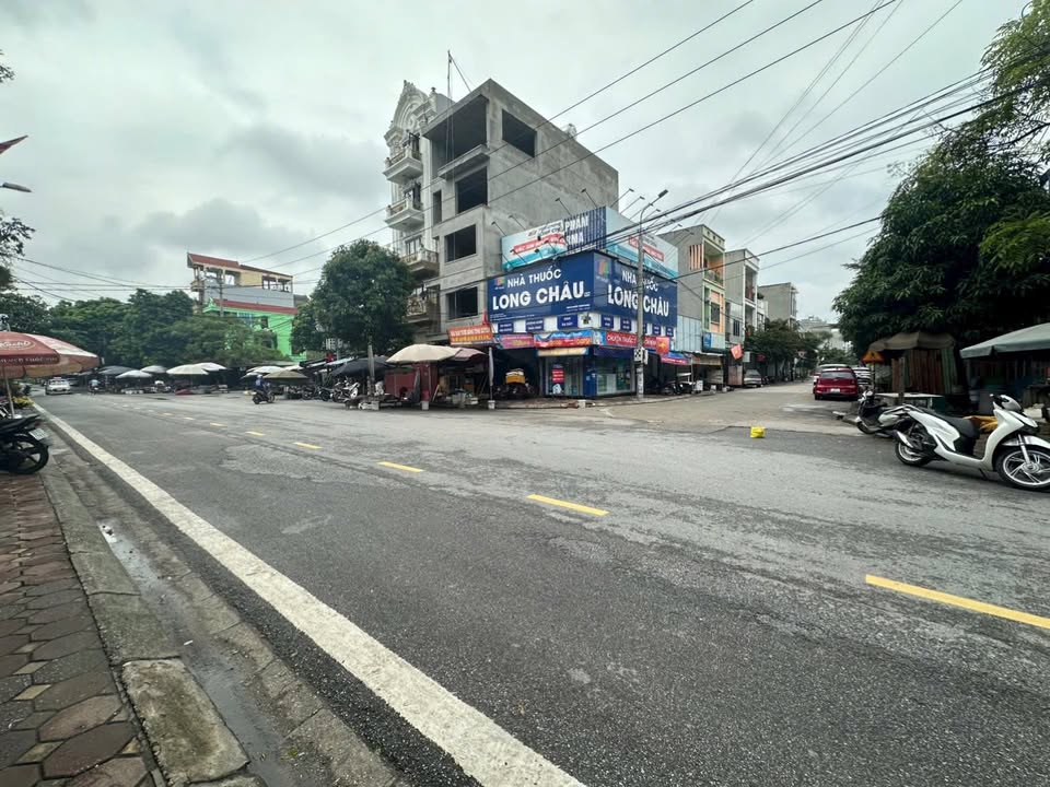 Nhà 3 tầng mặt tiền 5.41m tại Nguyên Khê, Đông Anh - Đầu tư sinh lời ổn định!