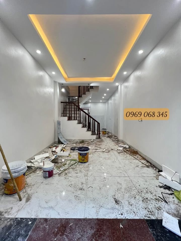 Nhà 3 Tầng Quang Trung, Thái Bình 38m² giá chỉ 2.2 tỷ - Vị trí đắc địa, nhà đẹp, không thể bỏ lỡ!