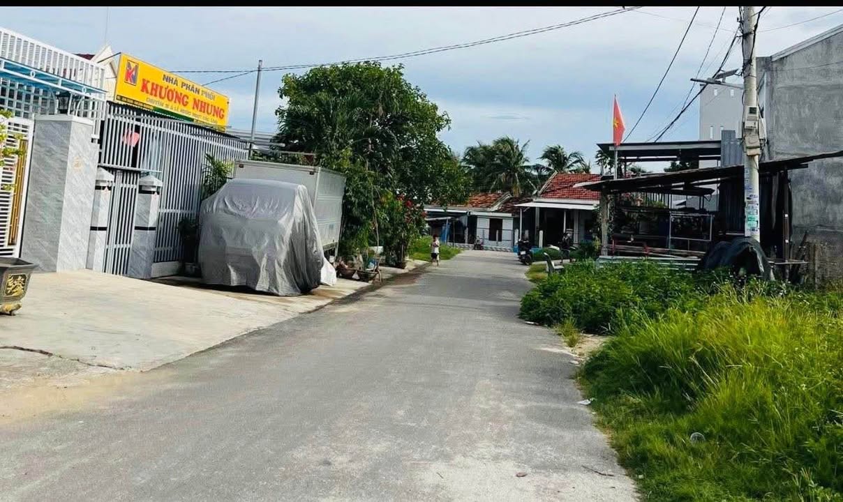 Nhà riêng thôn Quảng Hội 2, xã Vạn Thắng 160m² giá 2.1 tỷ - Sử dụng ngay!