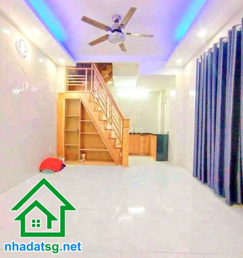 Nhà lô góc 2 mặt hẻm Tô Hiến Thành, Q10 – 3.95 tỷ – Đầy đủ nội thất, sổ hồng chính chủ!