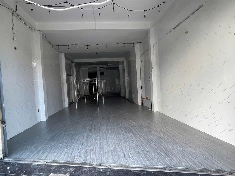 Mặt bằng kinh doanh cho thuê tại Đường Đoàn Trần Nghiệp, Nha Trang - 144m² giá chỉ 15 triệu/tháng!
