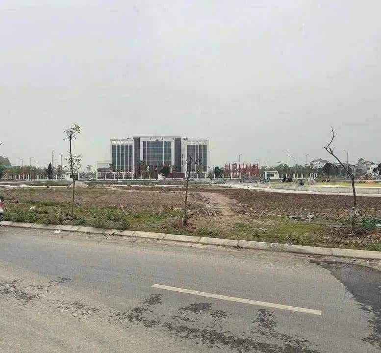 Đất nền 100m² tại thị trấn Tân Thanh, Hà Nam - Chính chủ bán gấp chỉ 1.5 tỷ!