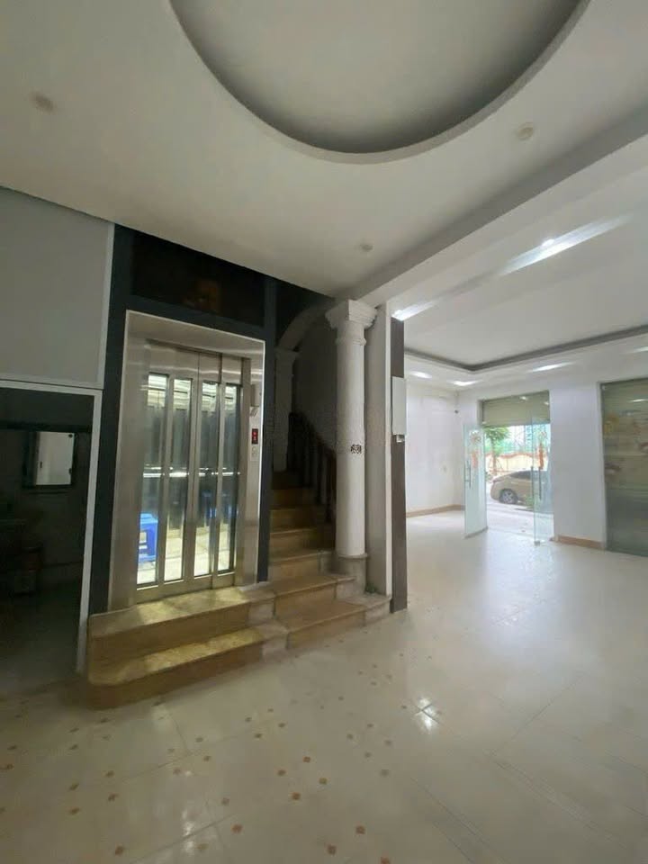 Cho thuê nhà mặt phố Lê Trọng Tấn 62m² giá 20 triệu - Mặt tiền 7m, vị trí đắc địa!