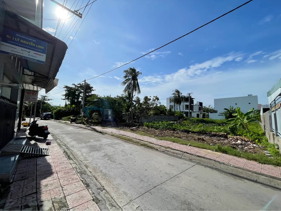 Đất nền đường Nguyễn Sáng, phường 5, Mỹ Tho 84m² giá 2 tỷ - Pháp lý rõ ràng, sẵn sàng đầu tư!