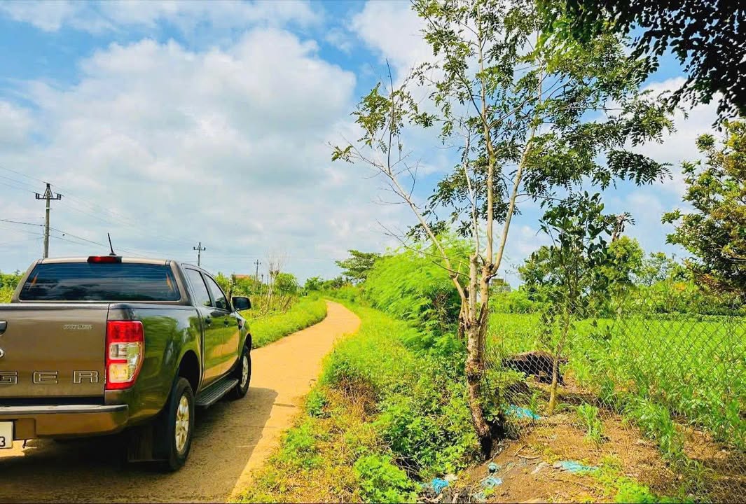 Bán đất 2 mặt tiền Ea Drông Buôn Hồ 500m² giá 389 triệu - Đầu tư sinh lời ngay!