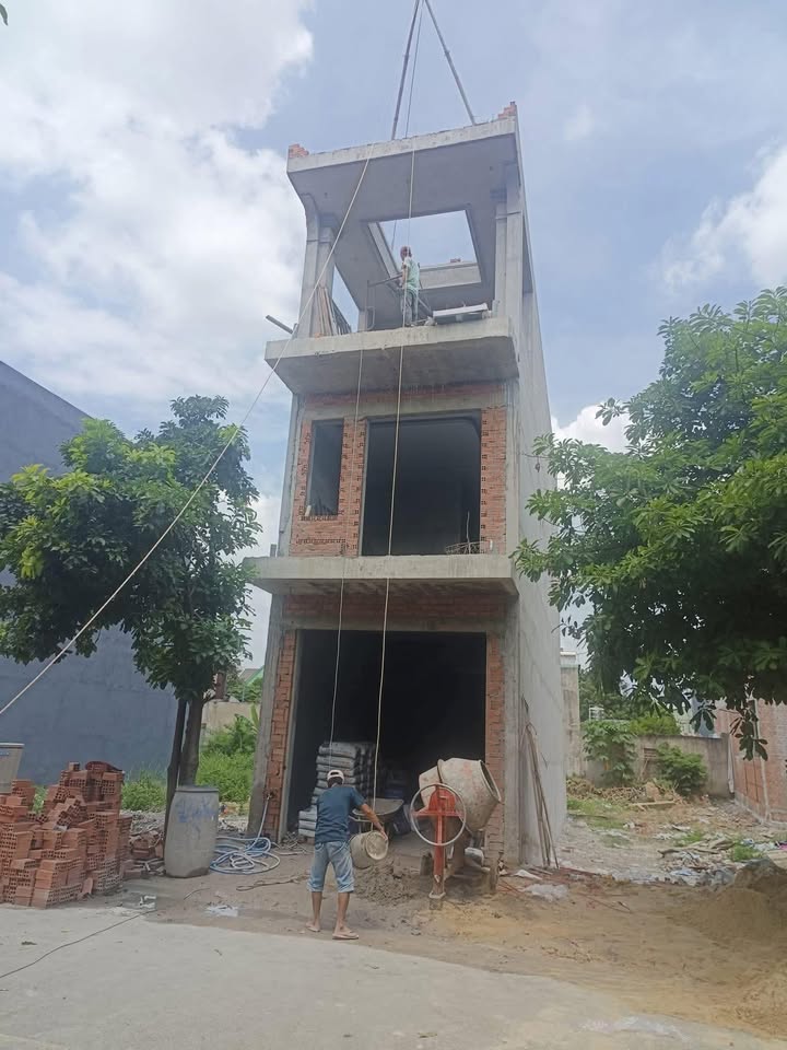 Nhà riêng Bình Chuẩn 76m² giá 4.2 tỷ - Thiết kế hiện đại, hoàn thiện theo ý bạn!