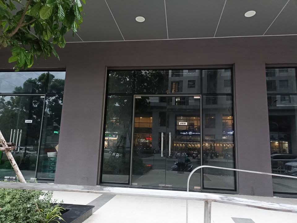 Shophouse Sunrise Riverside 82m² giá 80 triệu - Mặt tiền đường lớn, kinh doanh thuận lợi!