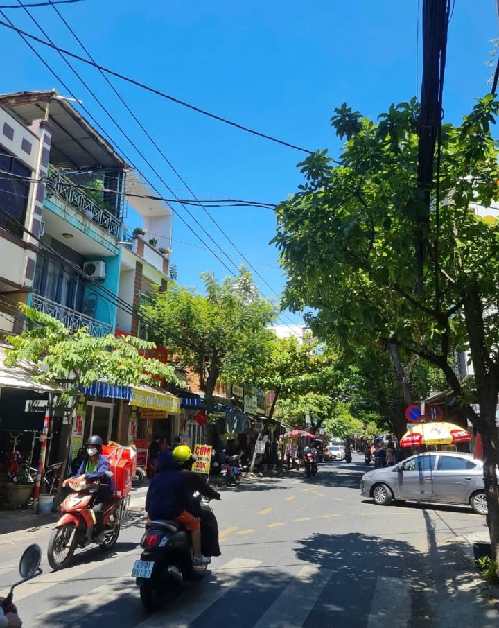 Nhà mặt tiền Thái Thị Bôi Đà Nẵng 140m² giá 9 tỷ - Cơ hội đầu tư tuyệt vời!