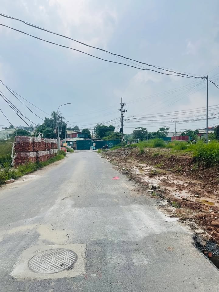 Đất phân lô Song Phương 48m² giá 6.35 tỷ - Đầu tư tiềm năng lớn!