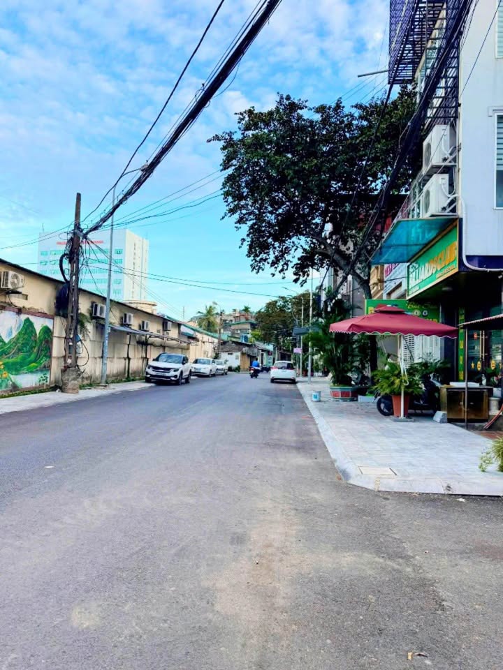 Nhà đẹp 2 mặt tiền đường Phạm Bành, TP Thanh Hóa 88m² giá 6.8 tỷ - Đầu tư sinh lời ngay!