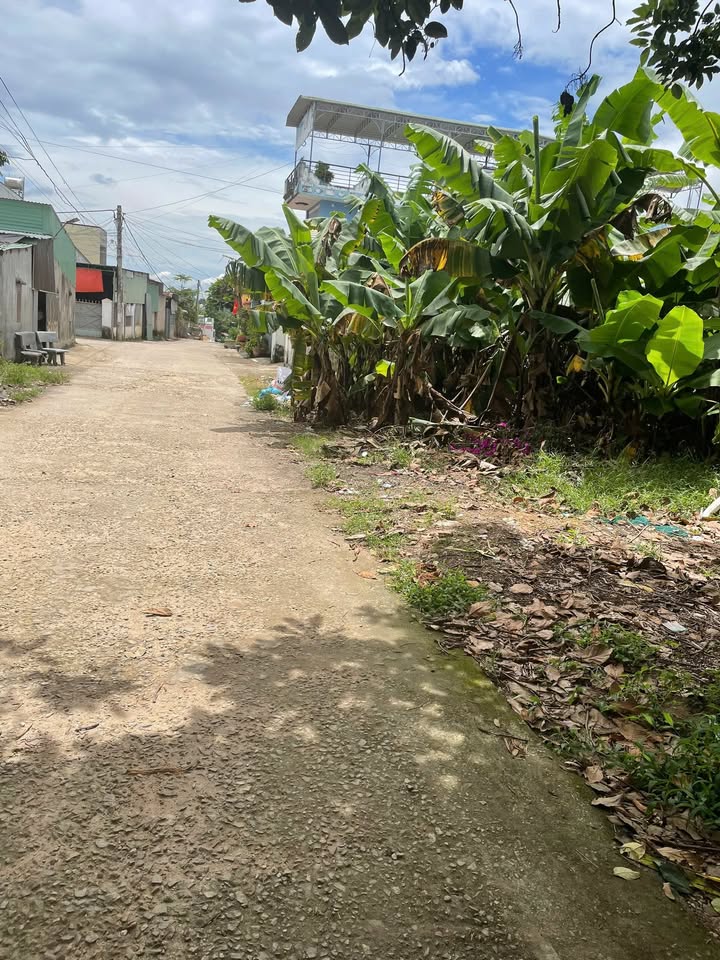 Đất nền lô góc Đắk Hà 202m² giá chỉ 900 triệu - Cơ hội đầu tư tuyệt vời!