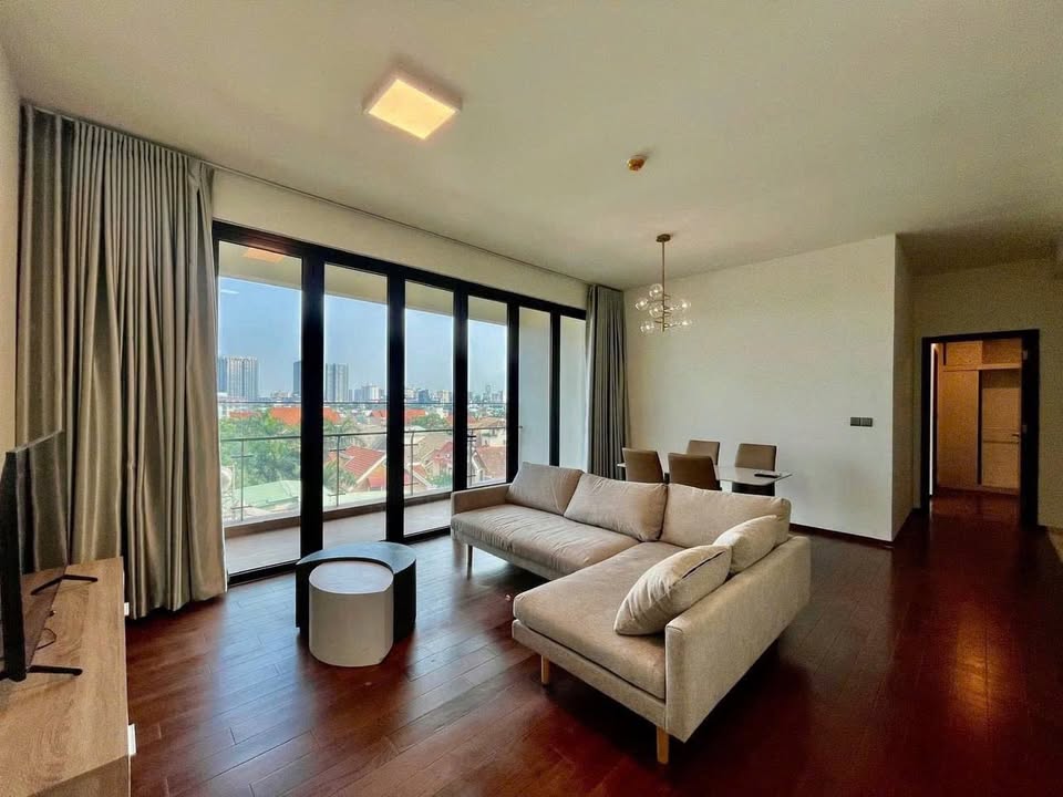 Căn hộ D'Edge Thảo Điền 143m² giá 19 tỷ - Thiết kế sang trọng, view sông mát mẻ!