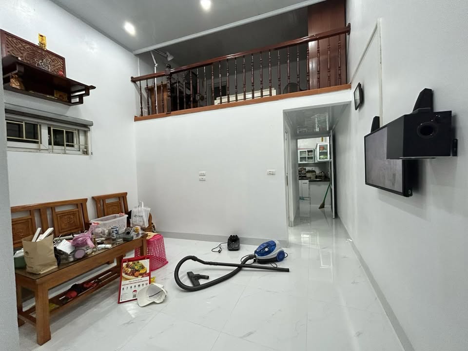 Đất ô góc Yên Nghĩa 41m² giá 3 tỷ - Gần chợ, trường học!