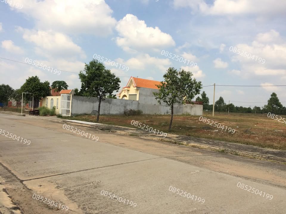 Đất nền Hải Yên Móng Cái 108m² giá 600 triệu - Đường lớn, đông dân cư!