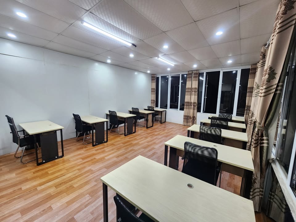 Văn phòng cho thuê trọn gói tại Giải Phóng, Hoàng Mai - 27m² chỉ từ 2 triệu