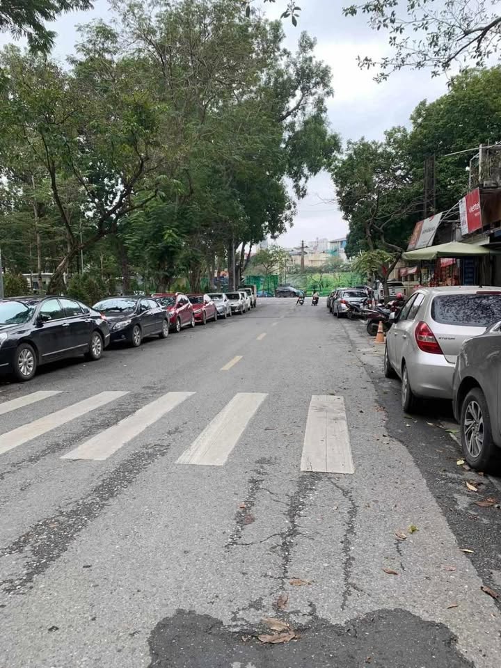 Nhà mặt phố Tây Sơn, Ba Đình 125m² giá 58 tỷ - Đầu tư sinh lời bền vững!